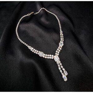 Vintage 1950s Kramer Signed Rhinestone Choker Necklace With Elegant Y-Drop Desig